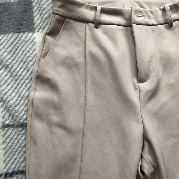 Cream trousers - Picture 2 of 5